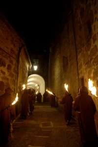 Procesión a su paso por las Bóvedas del Palacio del Marqués de Mirabel